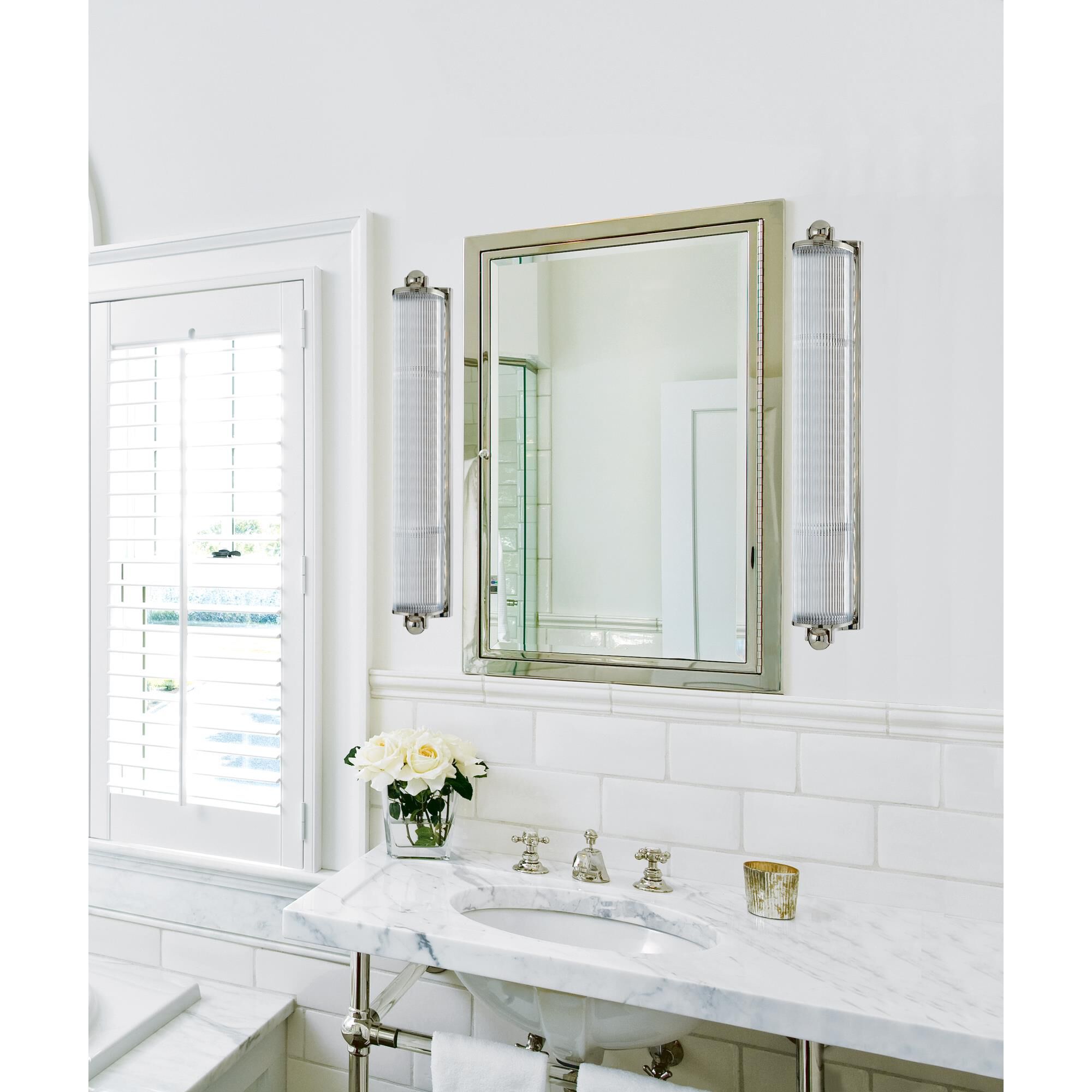 Shown in Polished Nickel finish and Clear glass